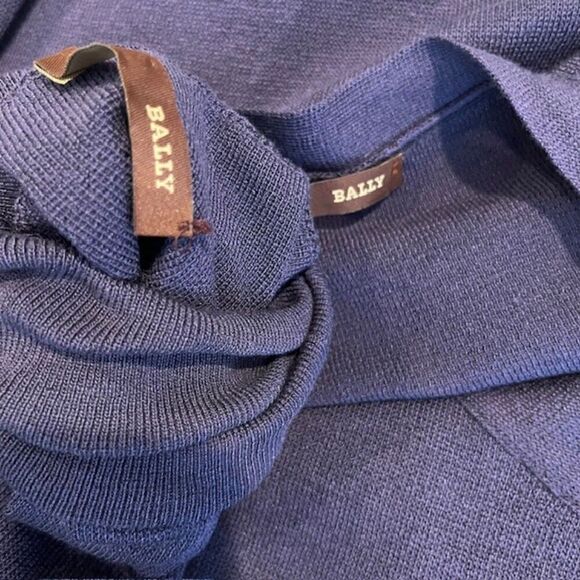 Bally Silk 2 PC Sweater Twin Set Violet Sleeveless and Long Sleeve Size 8 (44) - Picture 5 of 10